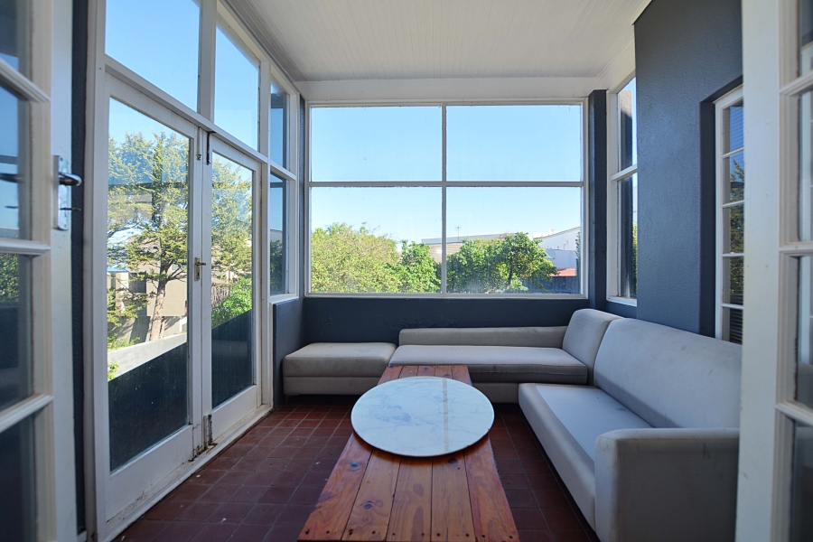 4 Bedroom Property for Sale in Bloubergstrand Western Cape